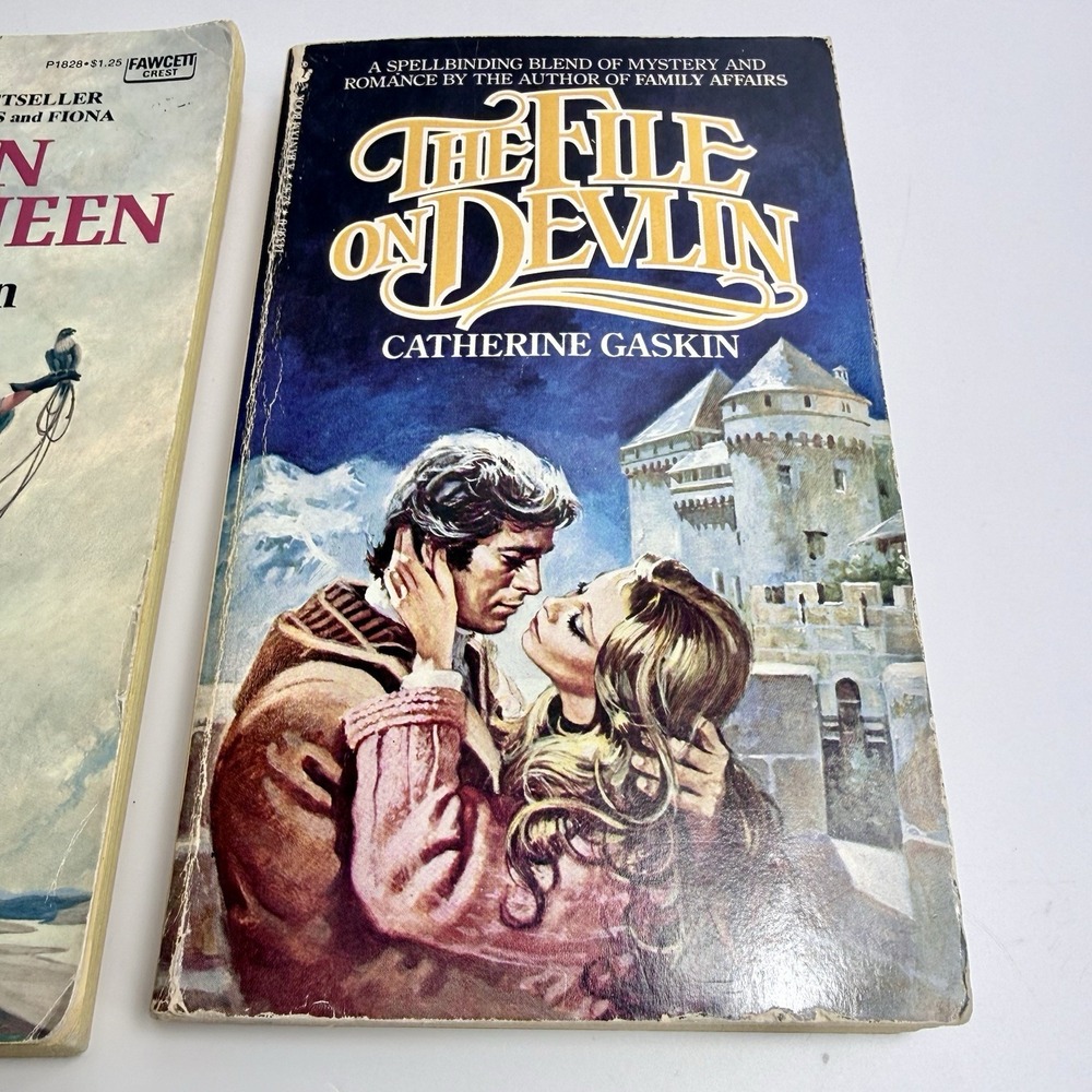 Catherine Gaskin Vintage Romantic Suspense 2 Paperback Lot Falcon Devlin 1st PB - Picture 3 of 15
